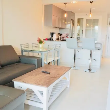 Arenas, By Ac Real Apartment *